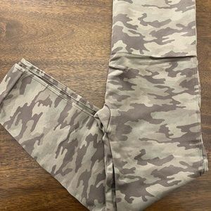 SPANX look at me now seamless leggings